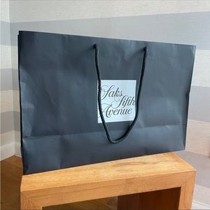 SAKS 5th Ave paper shopping bag